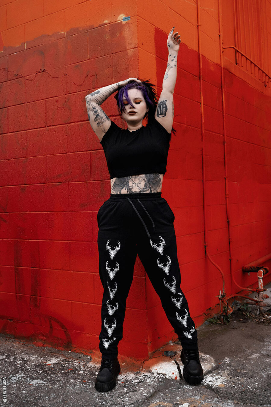 Wendigo Skull Joggers